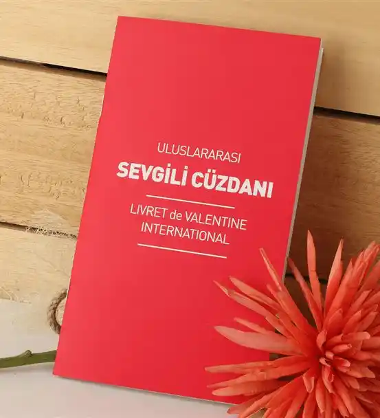 %20Uluslararası%20Sevgili%20Cüzdanı%20Sevgiliye%20Romantik%20Hediyeler