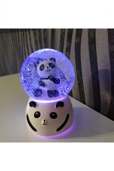 Orta Boy Panda Temalı Işıklı Ve Müzikli Kar Küresi